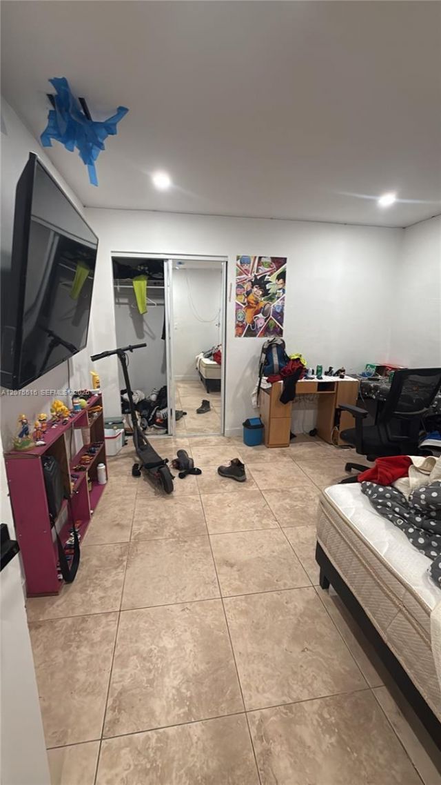 2370 NW 33rd St , Unit 2370, Miami, FL 33142 Photo