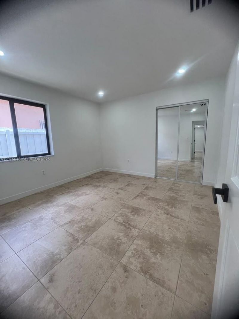 2370 NW 33rd St, Unit 2370, Miami, FL 33142 Photo
