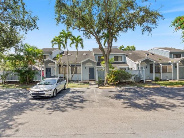 2019 Winners Cir , North Lauderdale, FL 33068
