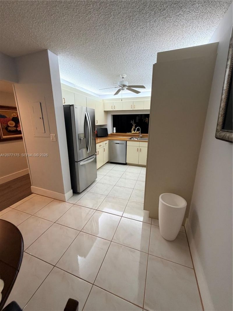 10847 W Clairmont Cir, Unit 302, Tamarac, FL 33321 Photo