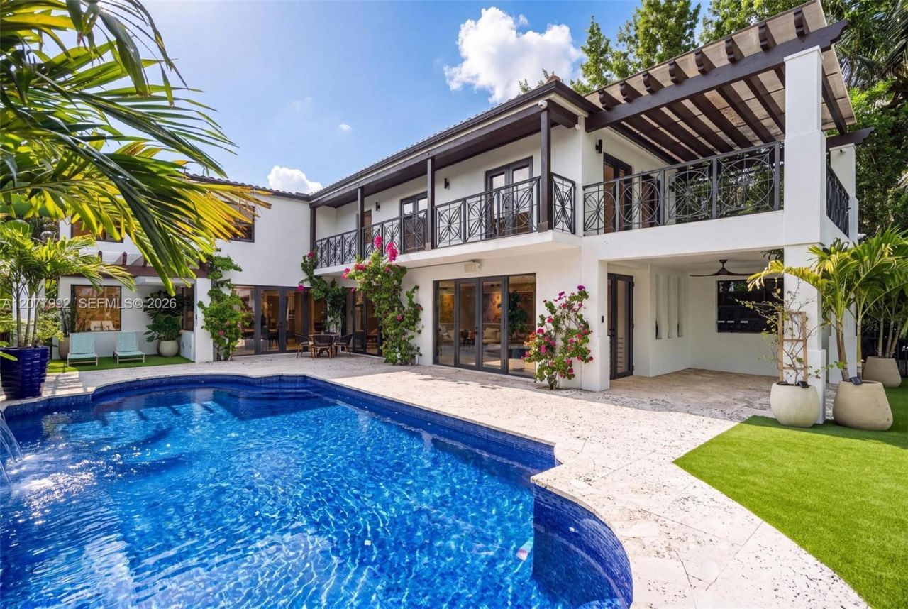 5170 La Gorce Dr, Miami Beach, FL 33140 Photo