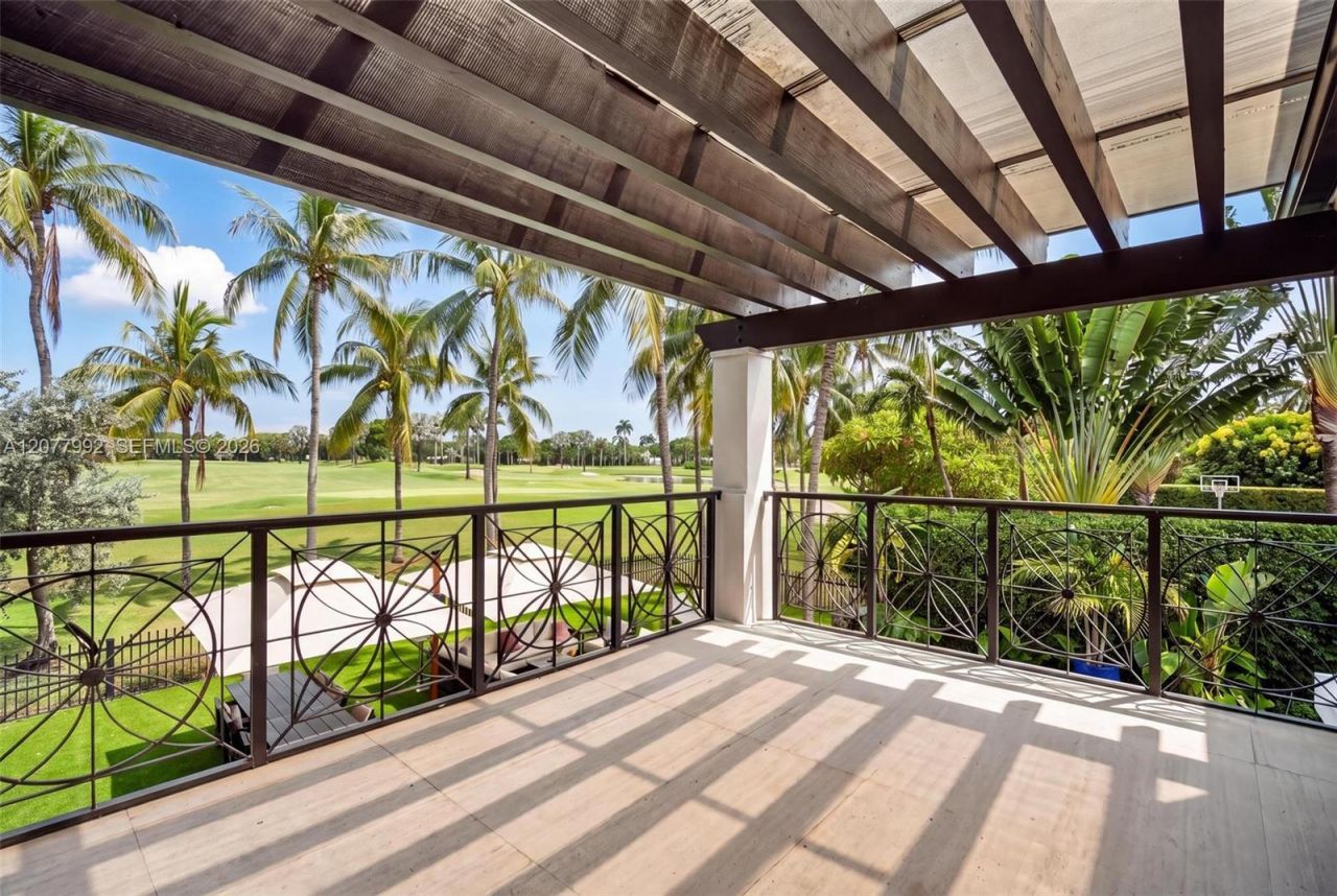 5170 La Gorce Dr, Miami Beach, FL 33140 Photo