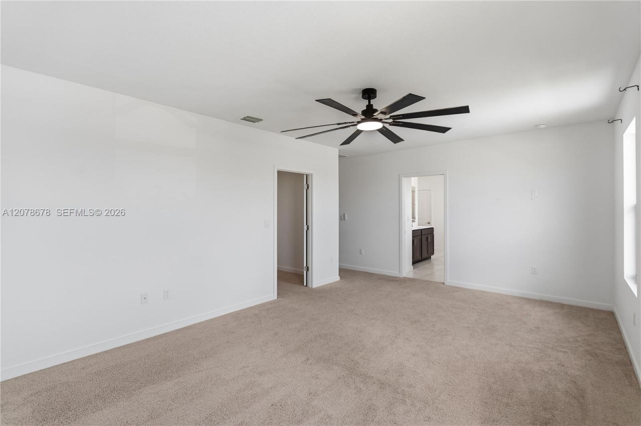 1325 NE 2nd Ct, Homestead, FL 33033 Photo