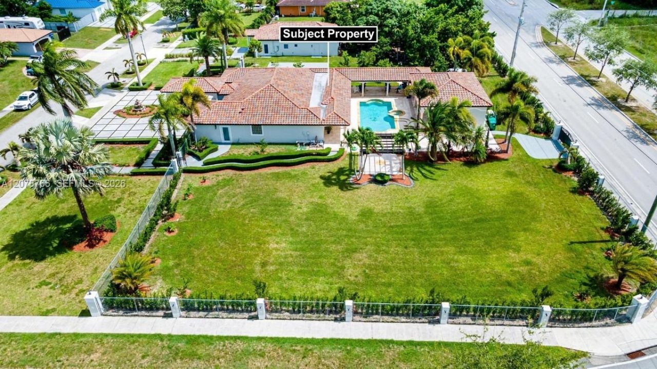 17122 SW 156th Ct , Miami, FL 33187 Photo