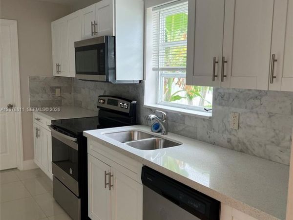 1931 NE 55th Ct , Fort Lauderdale, FL 33308