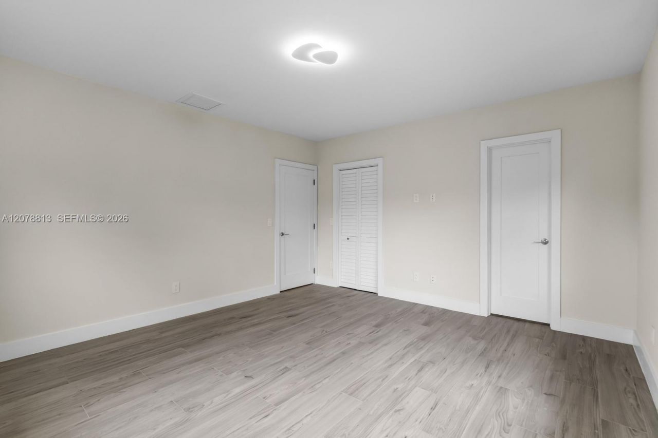 435 NE 114th St , Miami, FL 33161 Photo