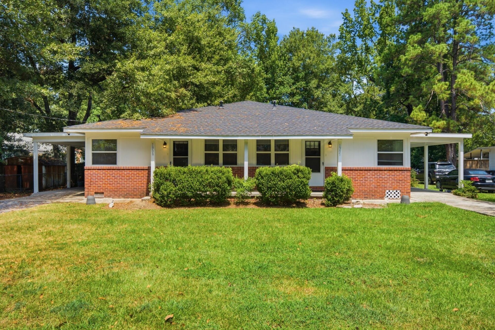 1307/1309 Camp St., Hattiesburg, MS 39401 Main Photo