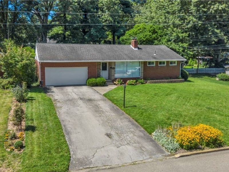 1469 Lilly Lane, Alliance, OH 44601 Photo 32