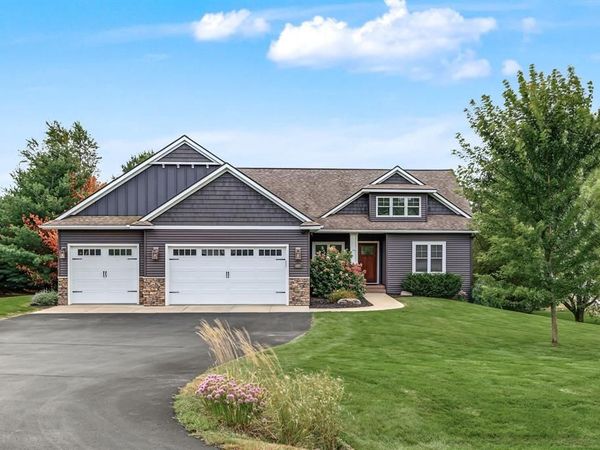 6007 White Owl Lane, Eau Claire, WI 54701