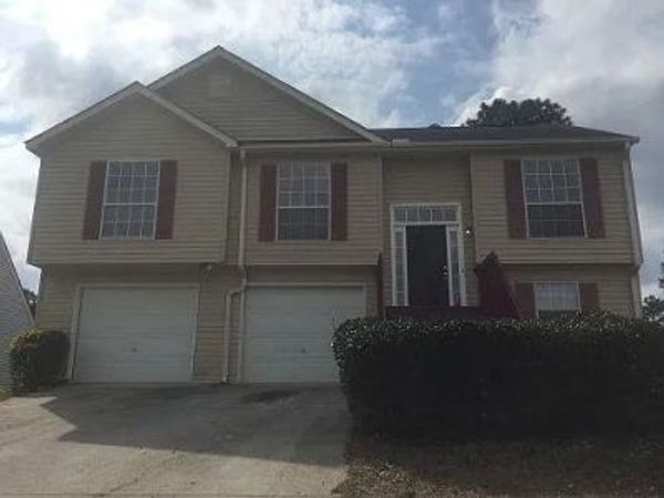 8257 Mountain Pass, Riverdale, GA 30274