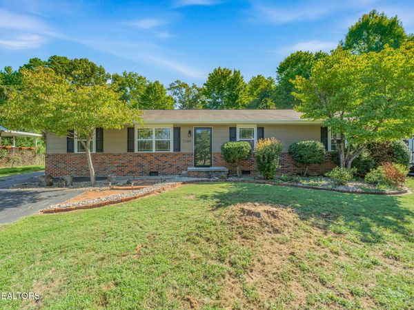 7120 Hurst Lane, Knoxville, TN 37918