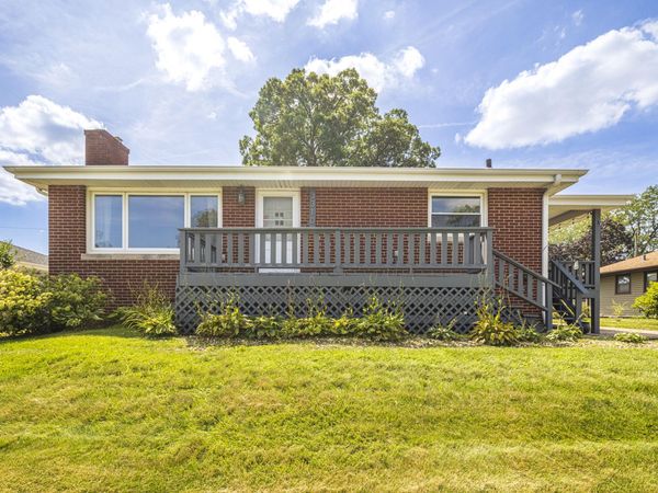 3310 Garfield Avenue, Highland, IN 46322