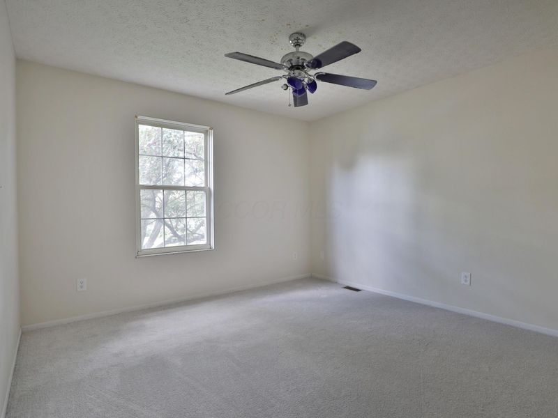 8442 Sealyham Drive, Reynoldsburg, OH 43068 Photo 32