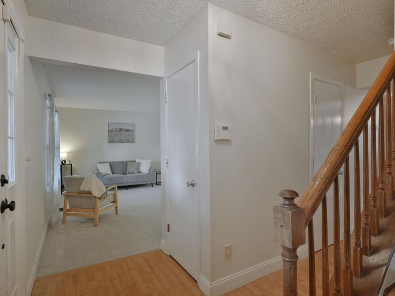 8442 Sealyham Drive, Reynoldsburg, OH 43068 Photo 6