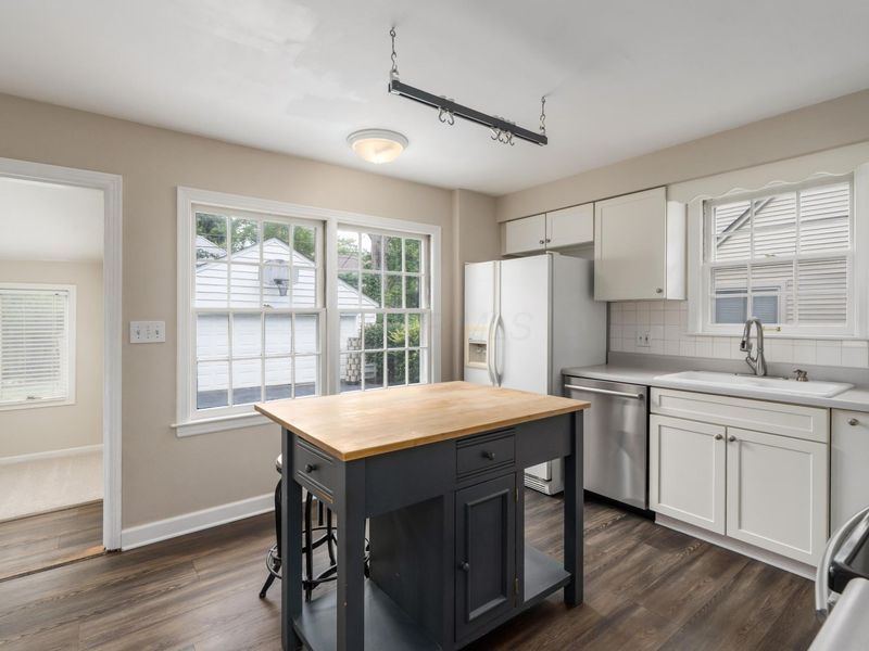 1640 Barrington Road, Columbus, OH 43221 Photo 10