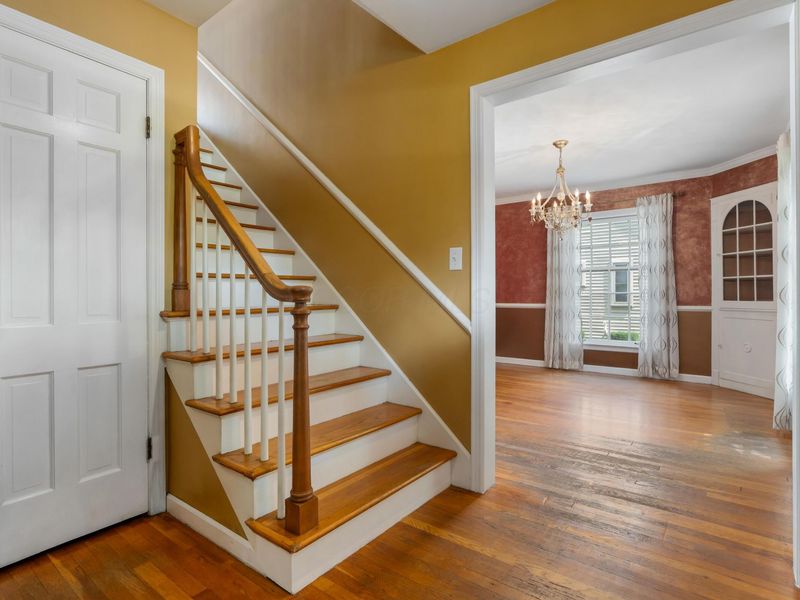 1640 Barrington Road, Columbus, OH 43221 Photo 17