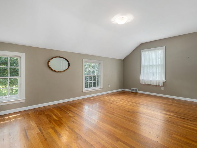 1640 Barrington Road, Columbus, OH 43221 Photo 22