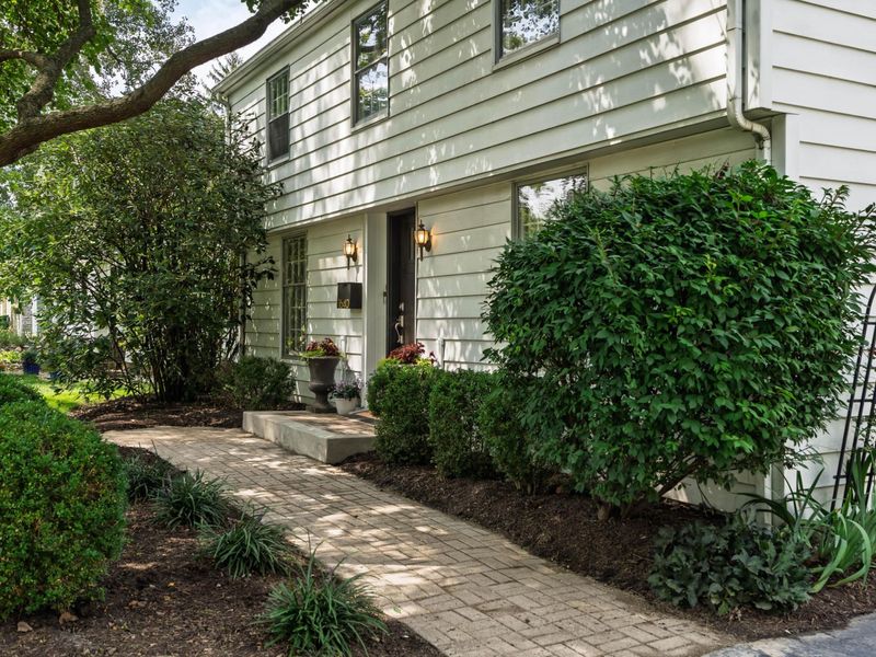 1640 Barrington Road, Columbus, OH 43221 Photo 3