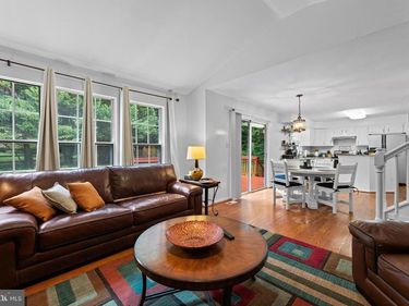 9261 MATTHEW DRIVE, MANASSAS PARK, VA 20111