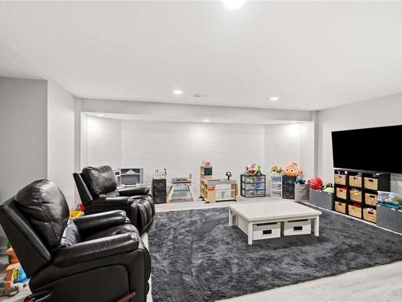 1358 Shaker Run Boulevard, Turtlecreek Township, OH 45036 Photo 45