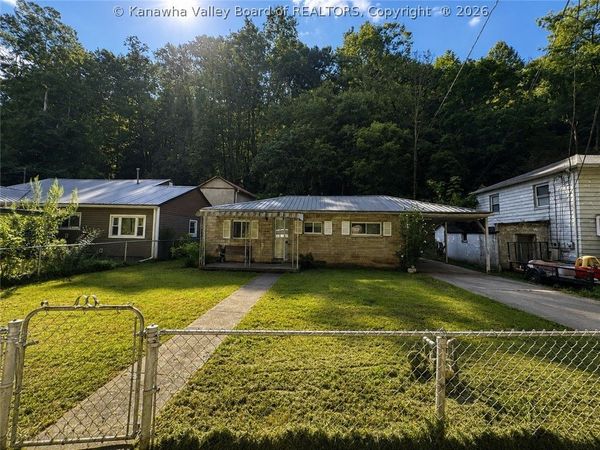 4185 Rich fork Road, Charleston, WV 25312