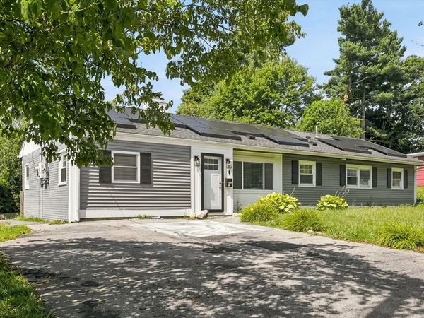 14 Pineview Terrace, Brockton, MA 02302