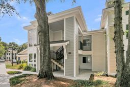 275 Alexandra Drive photo 4
