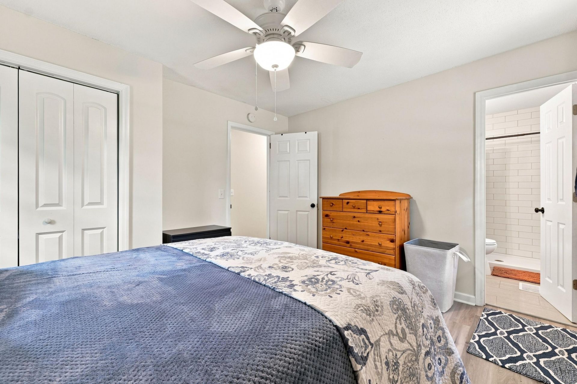 106 Kent Circle Photo 19