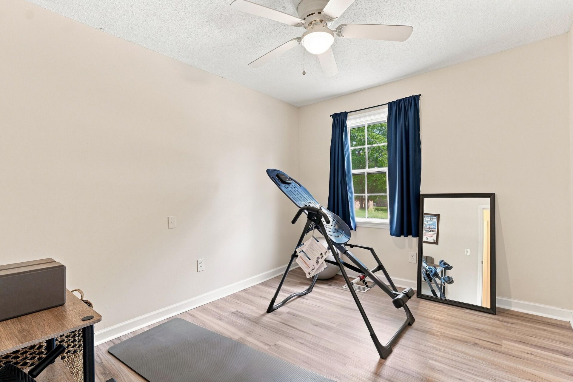 106 Kent Circle Photo 22