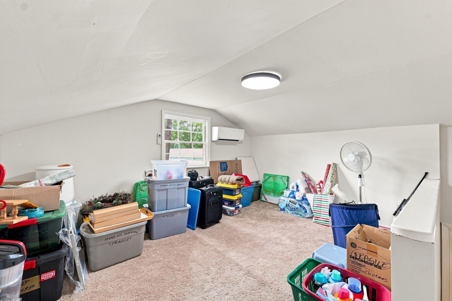 106 Kent Circle Photo 24