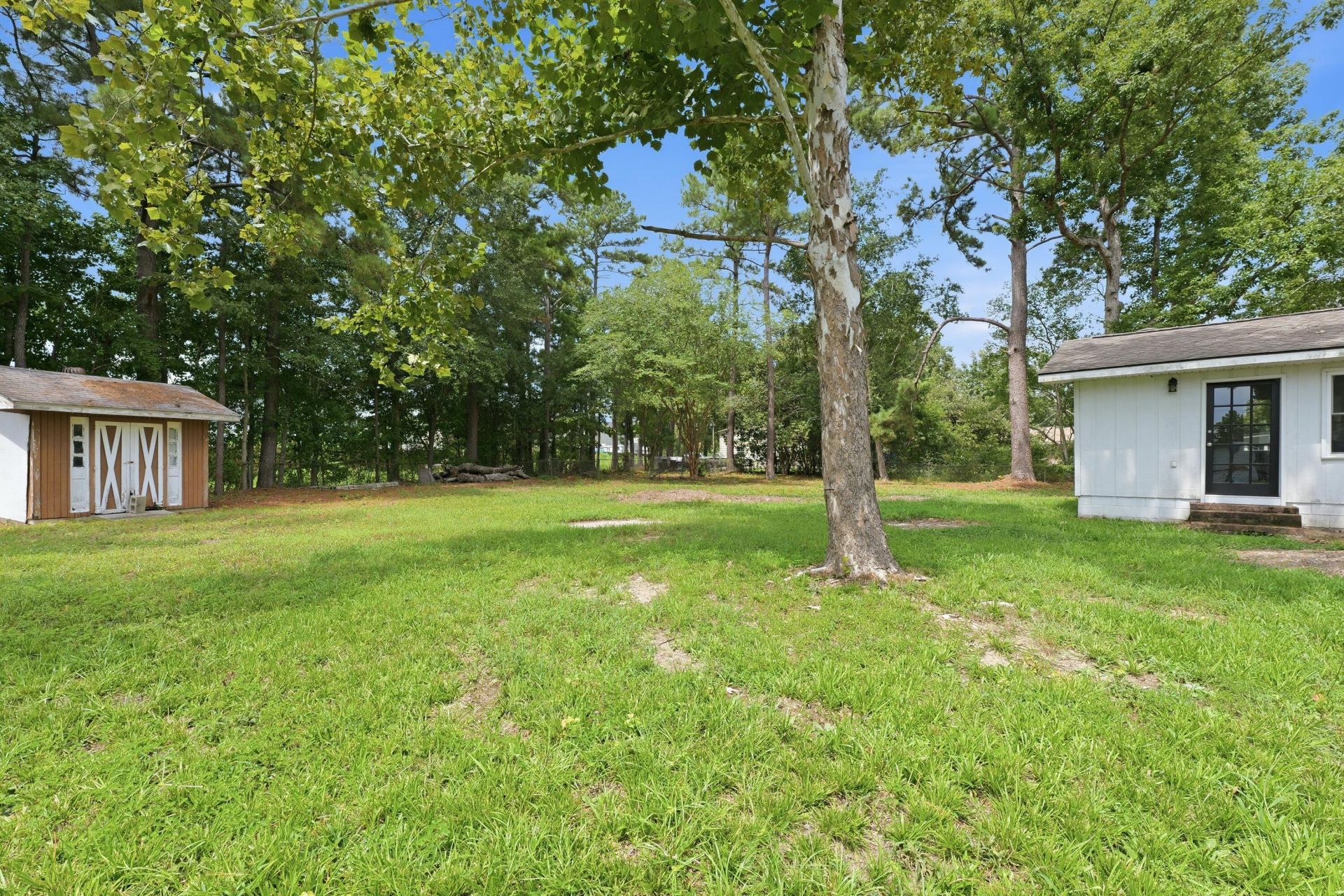 106 Kent Circle Photo 30