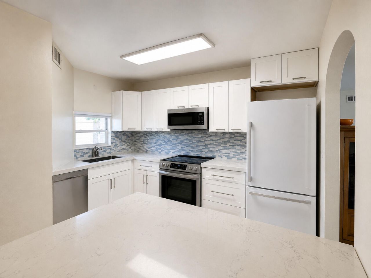 9411 N Hollybrook Lake Drive, Unit 309, Pembroke Pines, FL 33025 Photo