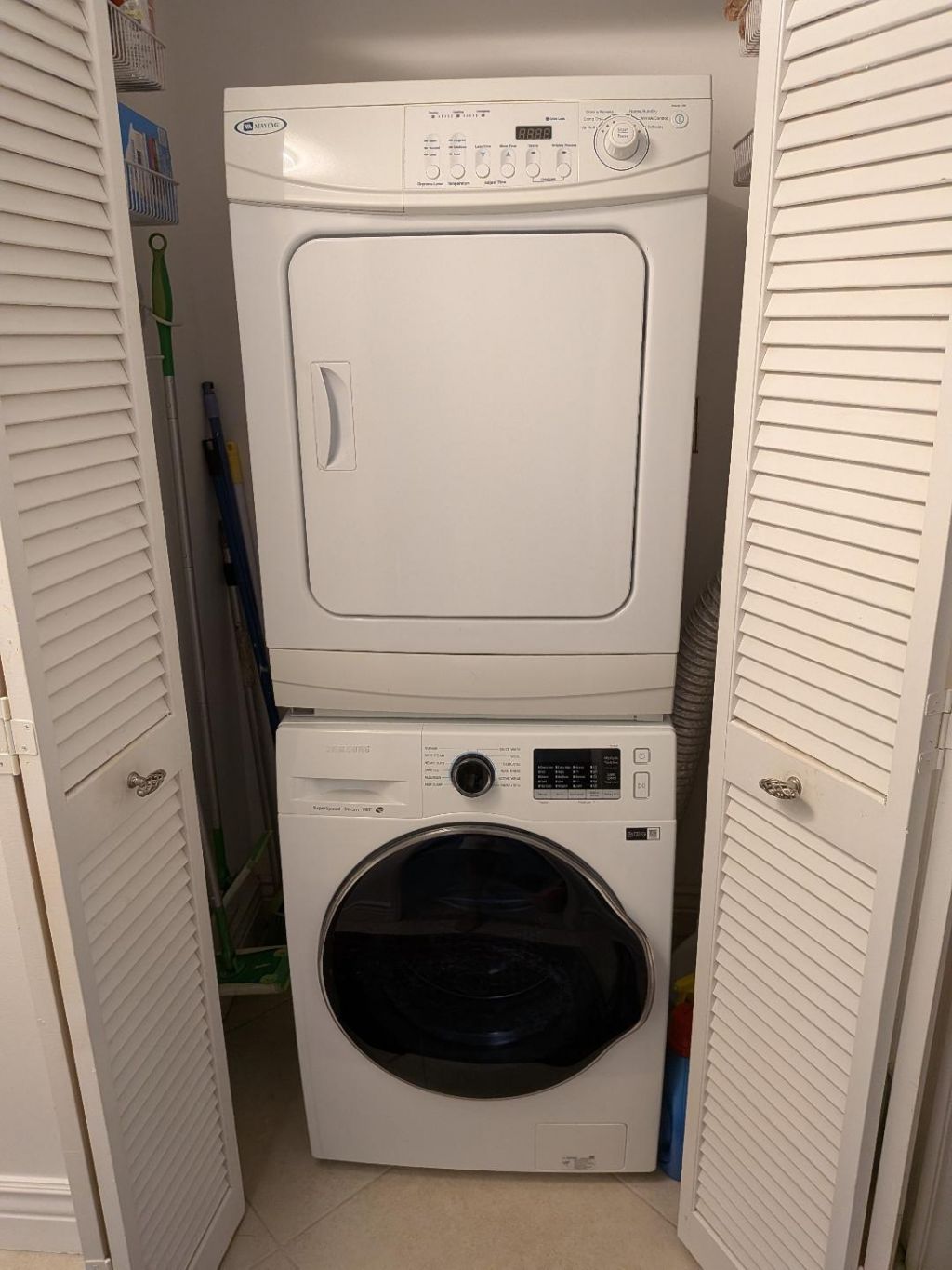 907 Cypress Terrace, Unit 205, Pompano Beach, FL 33069 Photo