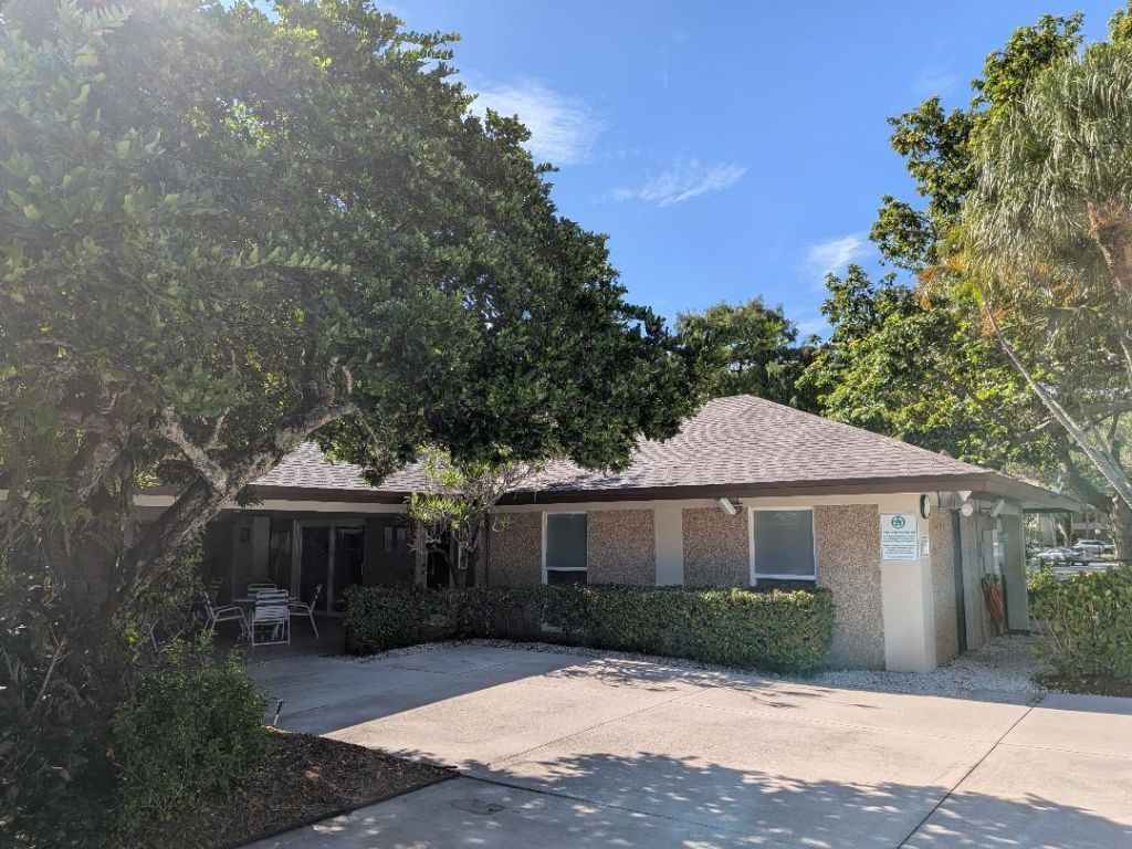 907 Cypress Terrace, Unit 205, Pompano Beach, FL 33069 Photo