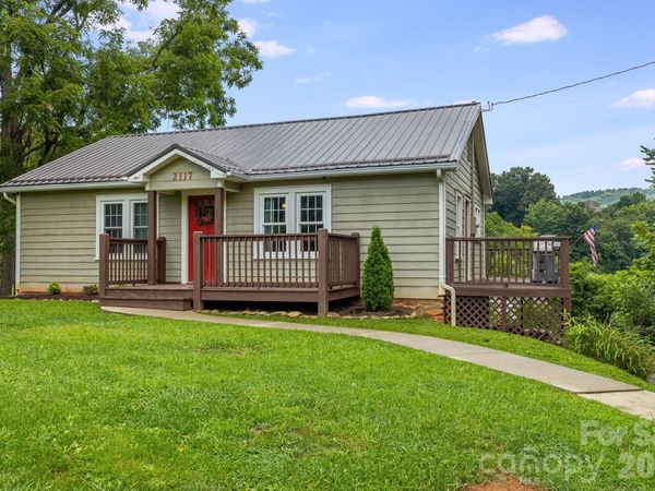 2117 Old Clyde Road , Clyde, NC 28721