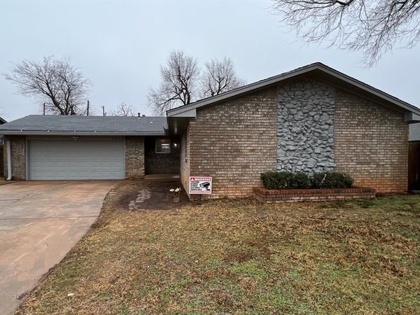 5929 NW 62nd Street, Oklahoma City, OK 73122