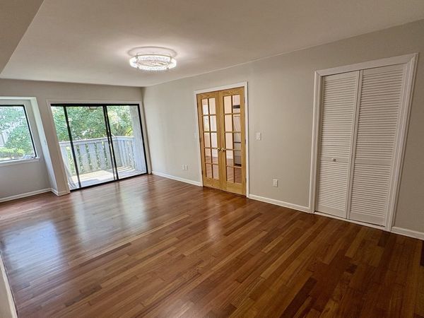 13 Cedar, Unit E, East Haven, CT 06513
