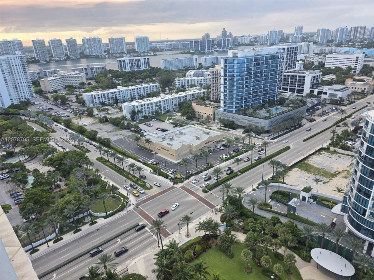 17375 Collins Ave, Unit 2706, Sunny Isles Beach, FL 33160 Photo