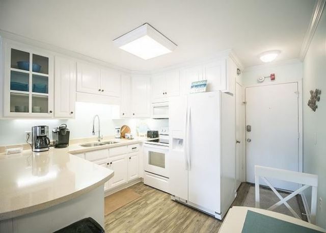 4801 N Ocean Blvd. Photo 8