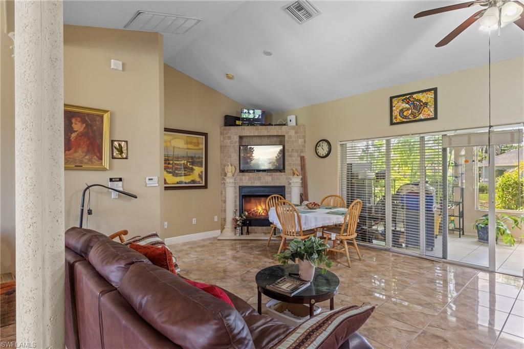 2606 E 9th St , Lehigh Acres, FL 33936 Photo