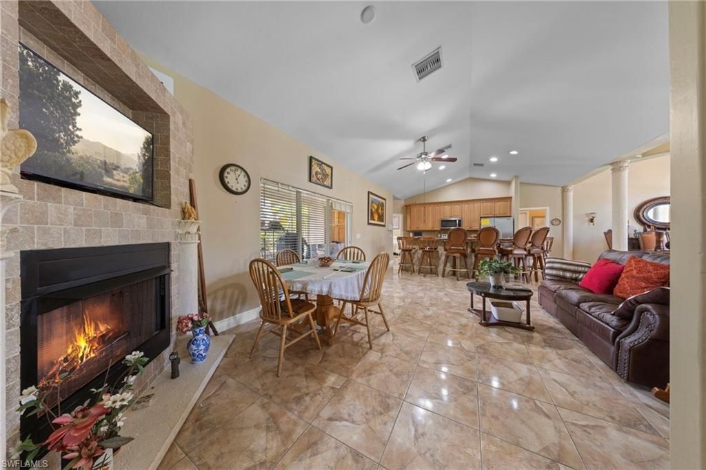 2606 E 9th St , Lehigh Acres, FL 33936 Photo
