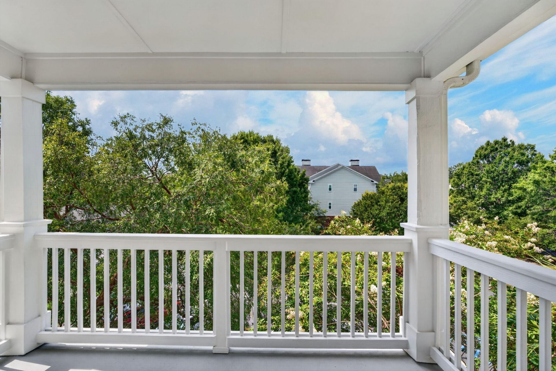 45 Sycamore Avenue Photo 10