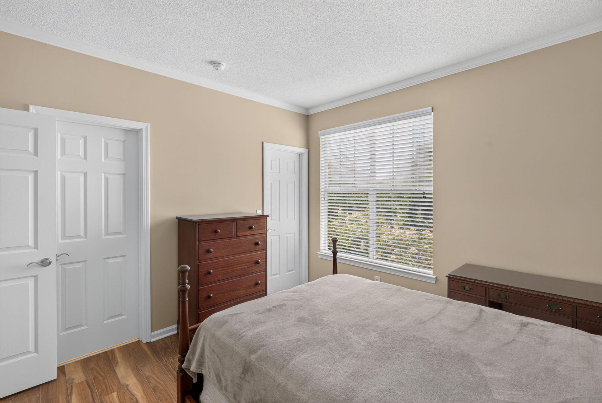 45 Sycamore Avenue Photo 19