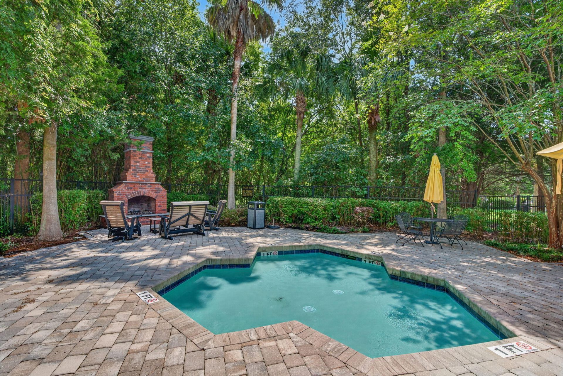 45 Sycamore Avenue Photo 36