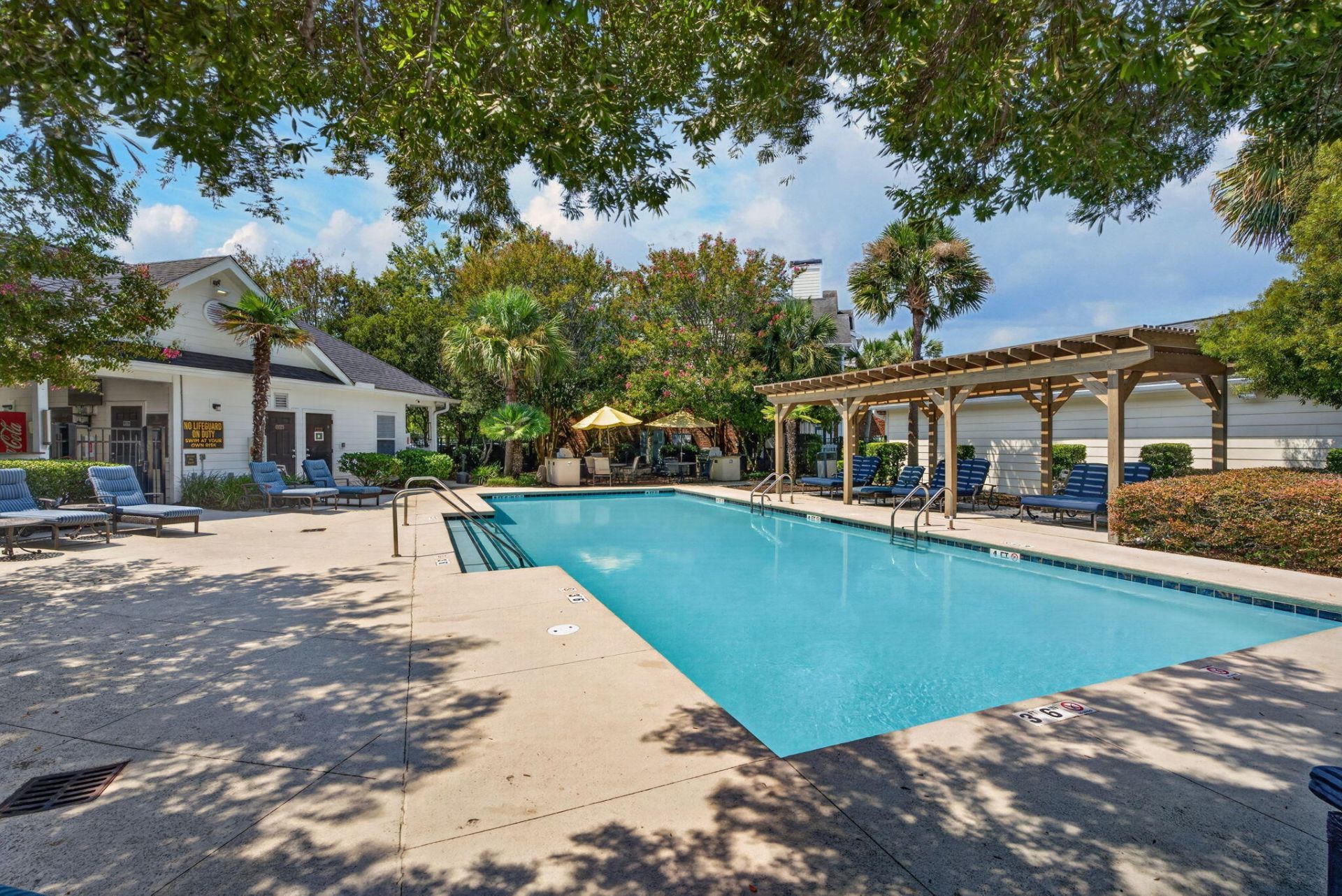 45 Sycamore Avenue Photo 46
