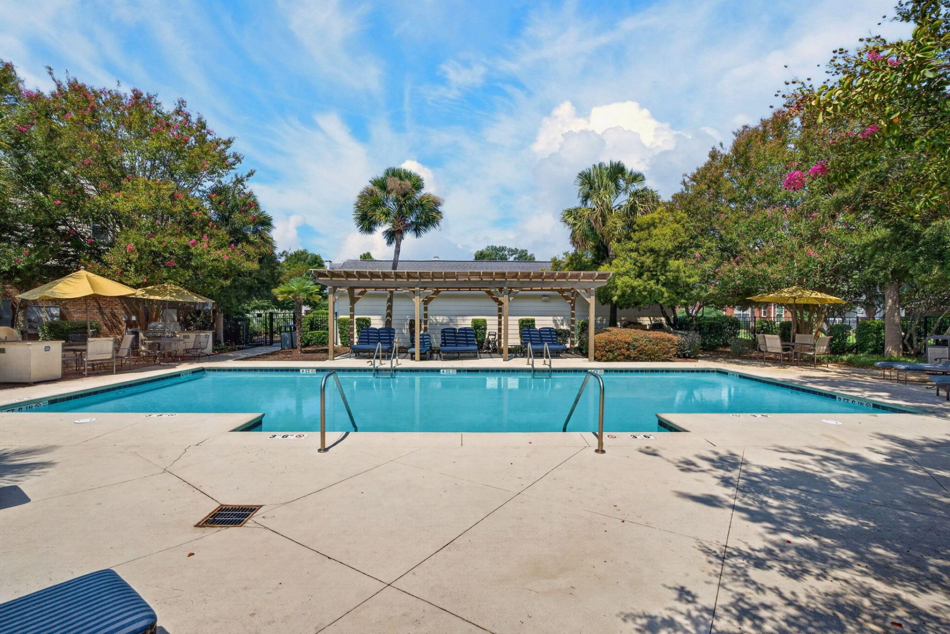 45 Sycamore Avenue Photo 47