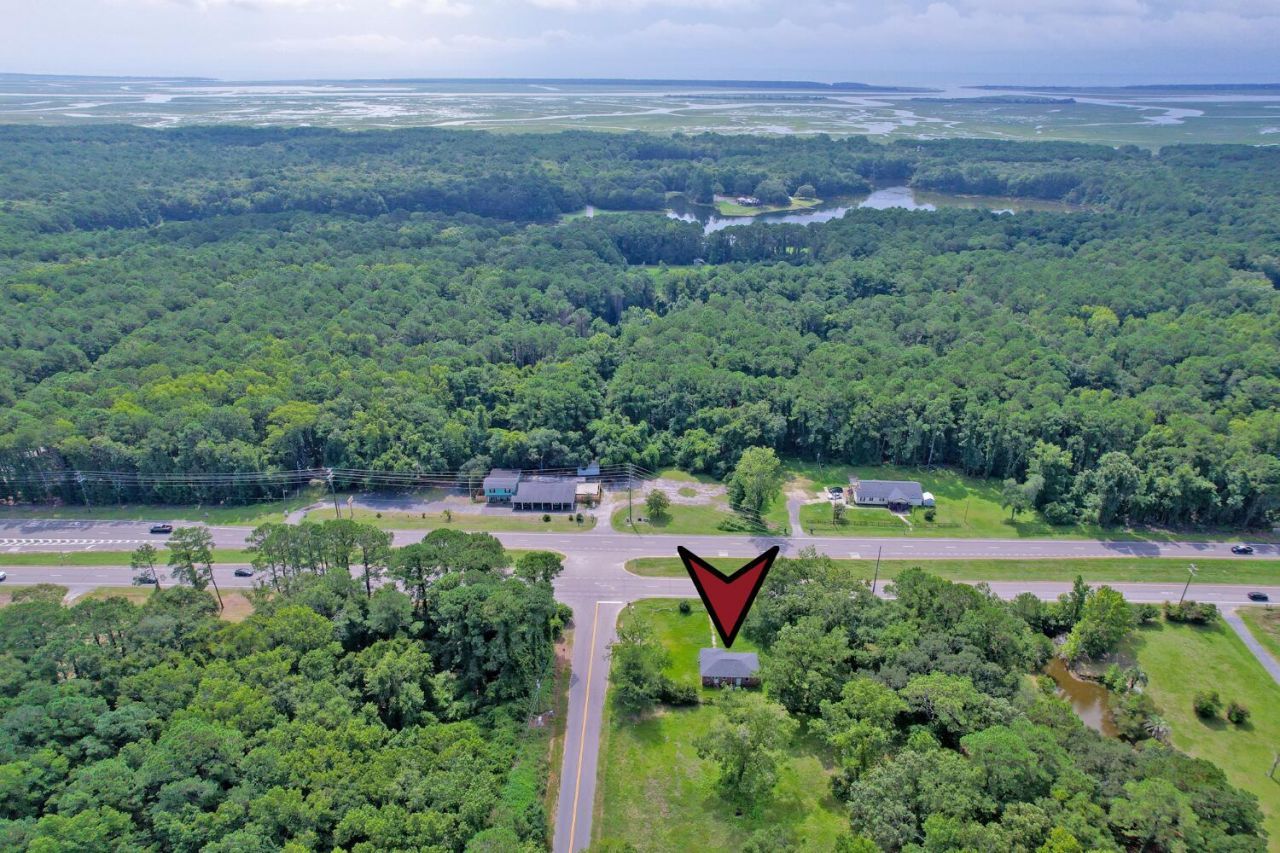 4126 N Highway 17 Photo 22