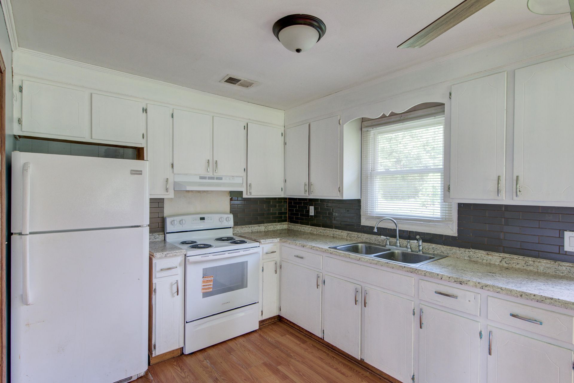 4126 N Highway 17 Photo 31