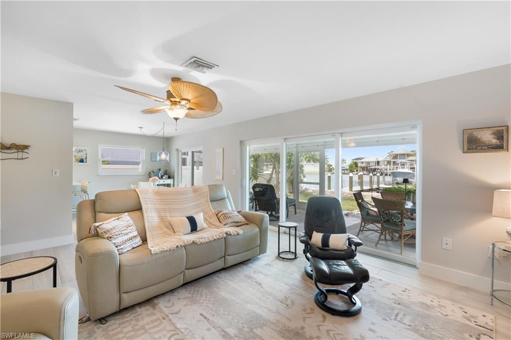 105 Jamaica Dr, Naples, FL 34113 Photo