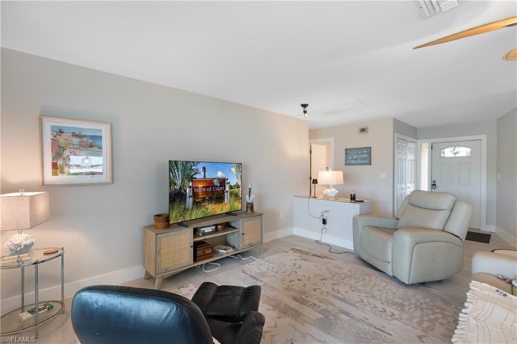105 Jamaica Dr, Naples, FL 34113 Photo